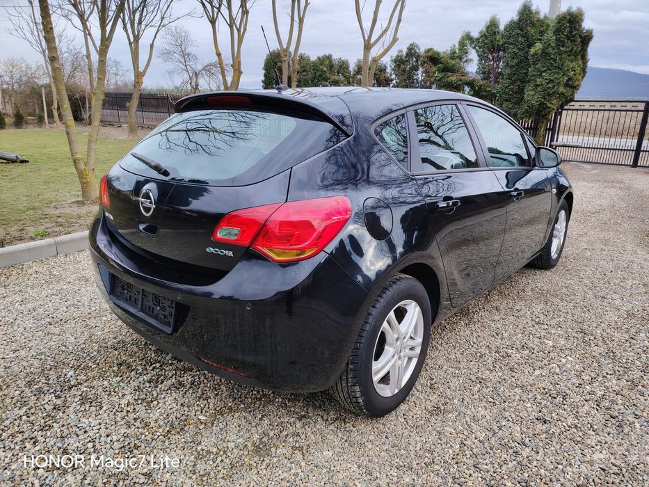 Opel Astra J 1.3cdti Euro5 an 2011 Încălzire Volan /Scaune  Climatroni