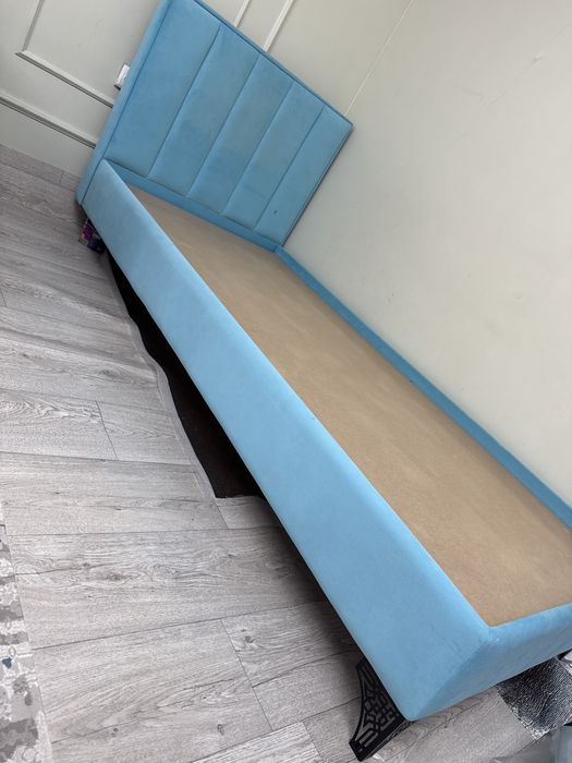 Кровать односпальный