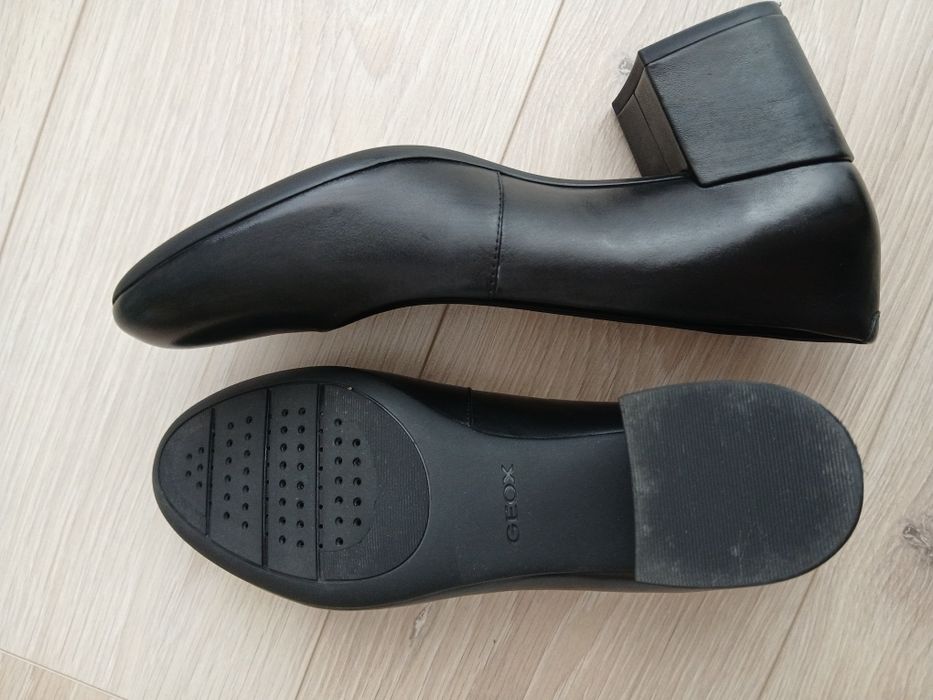 Дамски обувки GEOX