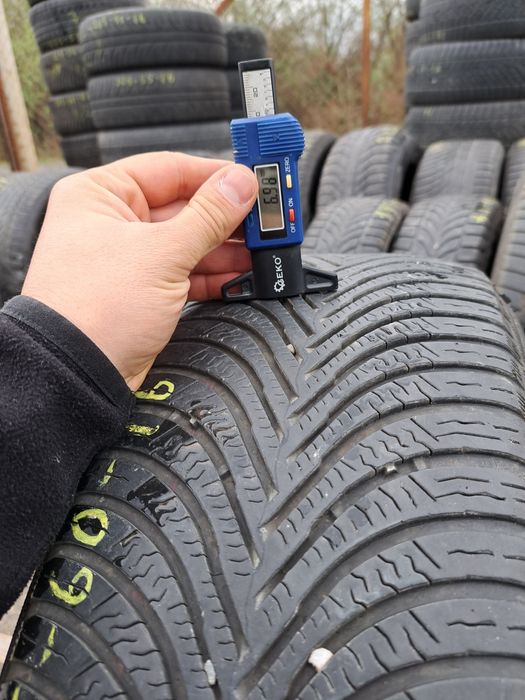 Anvelope de iarna 205-60r16 Michelin