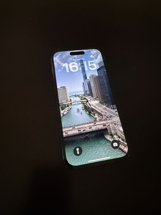 De Vanzare Iphone 14 pro