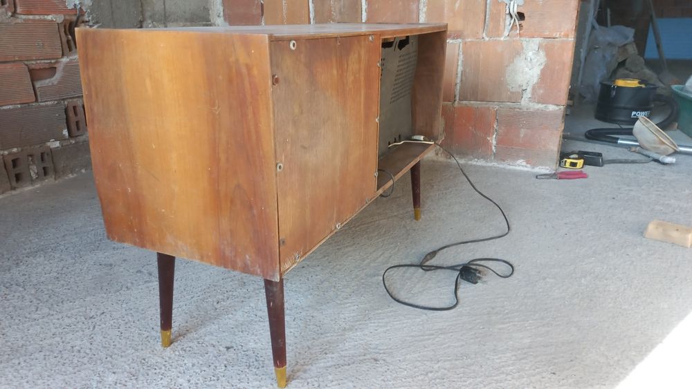 Ретро радио-грамофон Акорд 101