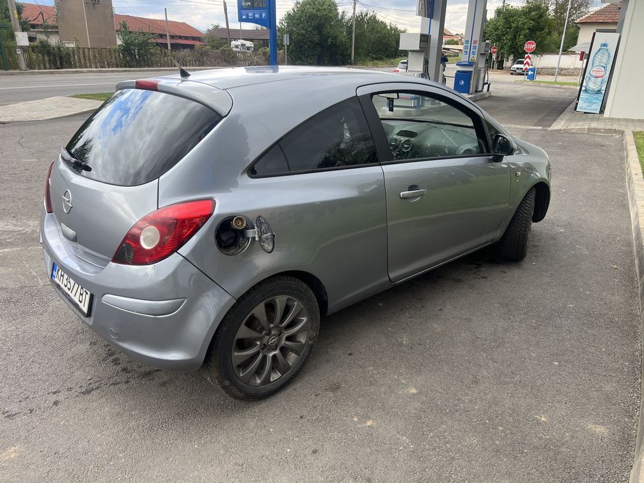 Opel corsa d 2010 373 00 km