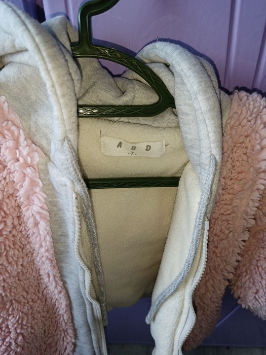 Отдам за Киндер ааач.