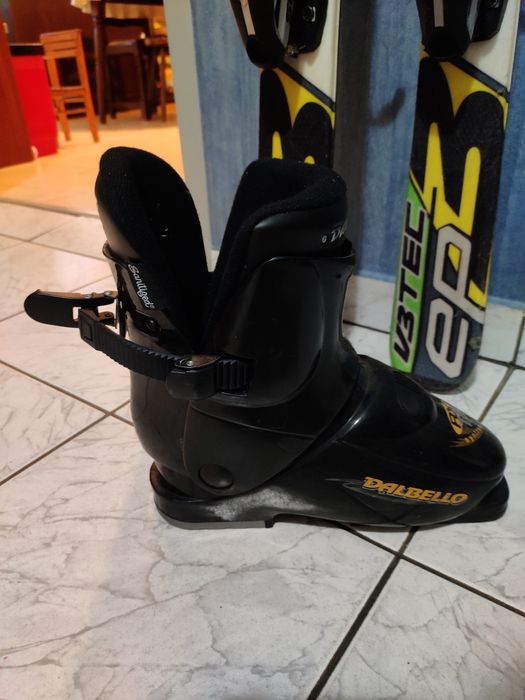 Ски и ски обувки+щеки