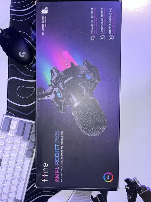 Fifine K651 USB mikrofon RGB, komplet yaxshi holatda