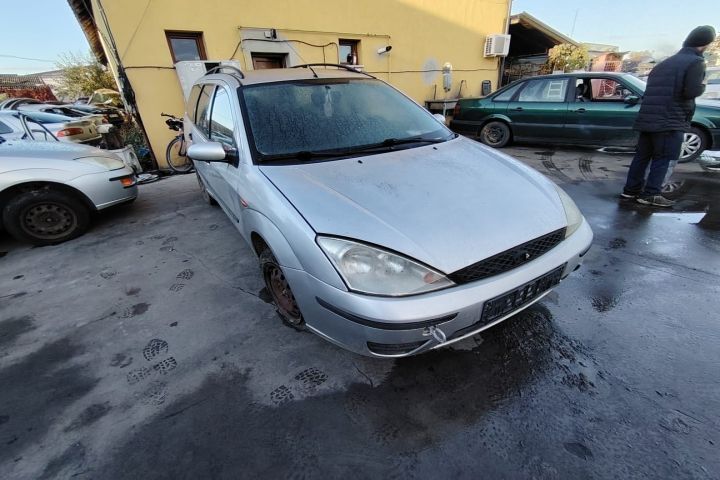 Hayon / Haion cu luneta Ford Focus 2001 1.8 Tddi MT (90 hp)