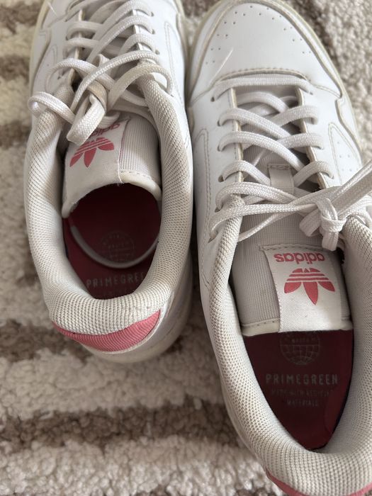 Tenisi Adidas, Marime 37