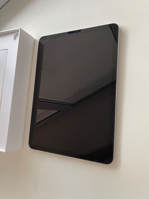 Apple IPad Air в отличном состоянии