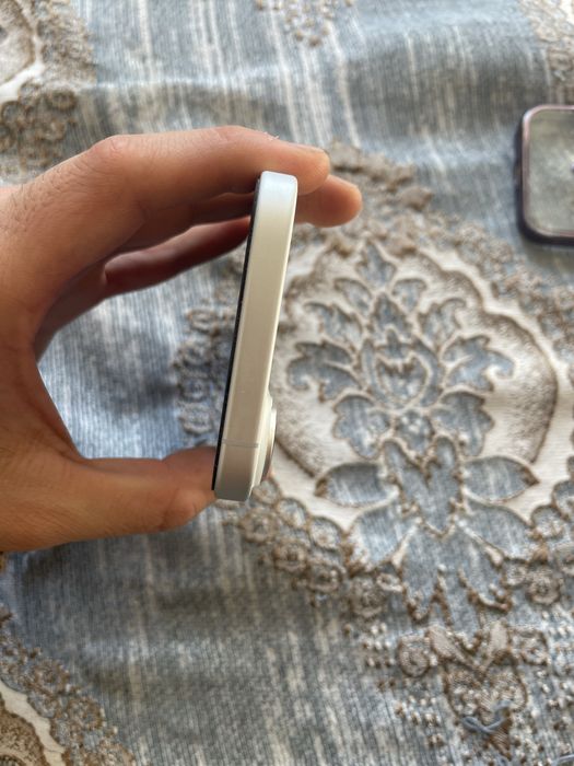 Продам iPhone 16   128гб