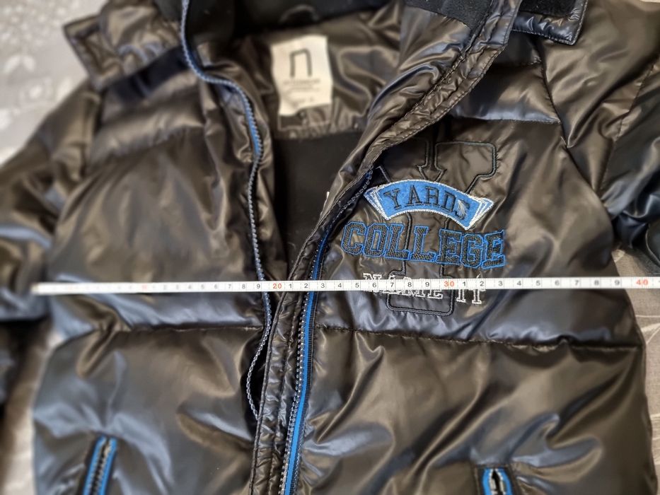 Зимни якета за момчета  размери 4-5 и 9-10 г