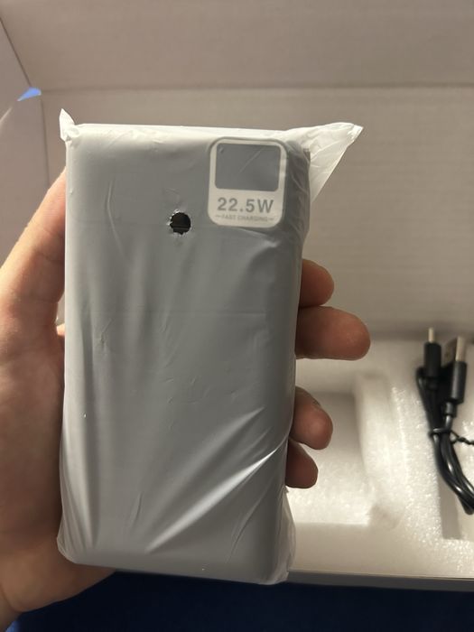 20,000 mAh преносима батерия