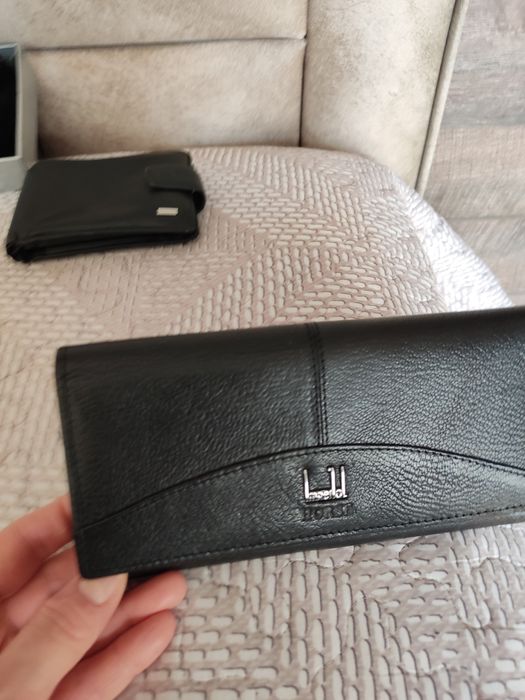 Продавам портфейли от естествена кожа