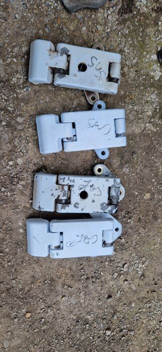 Uși spate / laterala / balamale  Cardane Iveco Daily 2 / 3 segmente