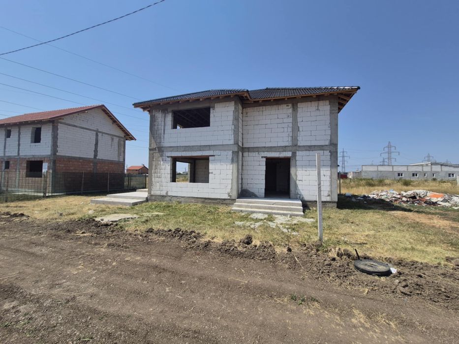 Atentie Casa la rosu !