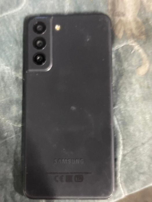 Продам срочно Galaxy s21 FE