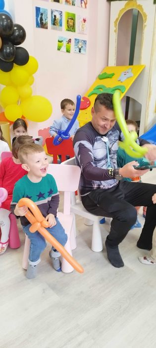 Детски аниматор за НАЙ-ЩУРИТЕ партита