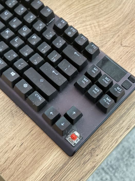 Steelseries apex 7 tkl red switch