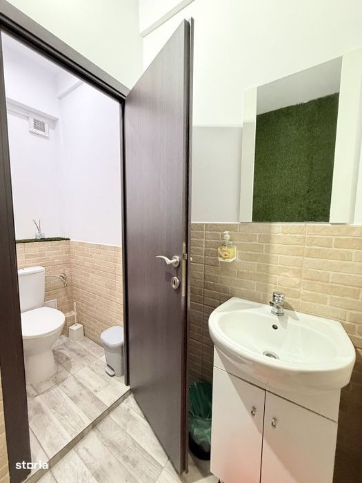 Spatiu comercial de inchiriat in palazu mare