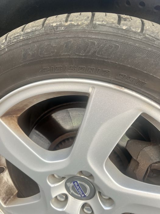 Vand/Schimb Volvo V60 D5 2011 volan pe dreapta