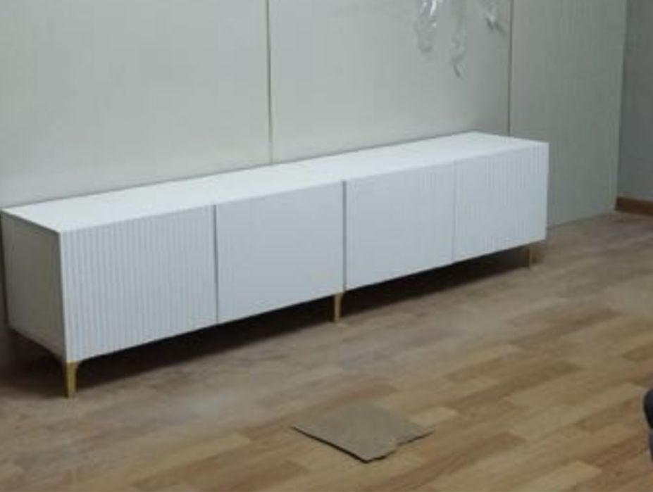 тумбо под телевизор хороший