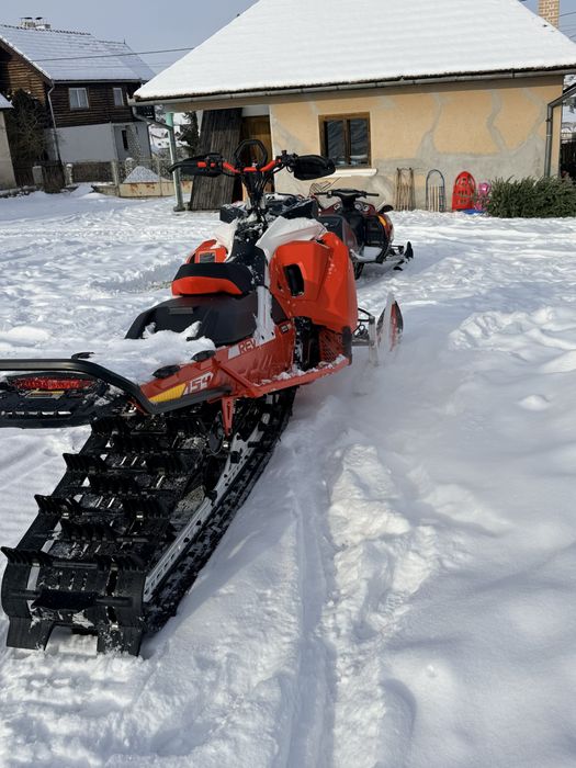 Ski-Doo Summit X Expert 850 2020