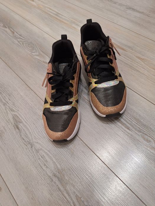 Дамски маратонки Skechers
