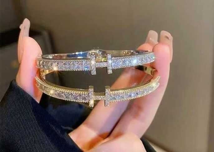 Гривна Hermes | Диаманти