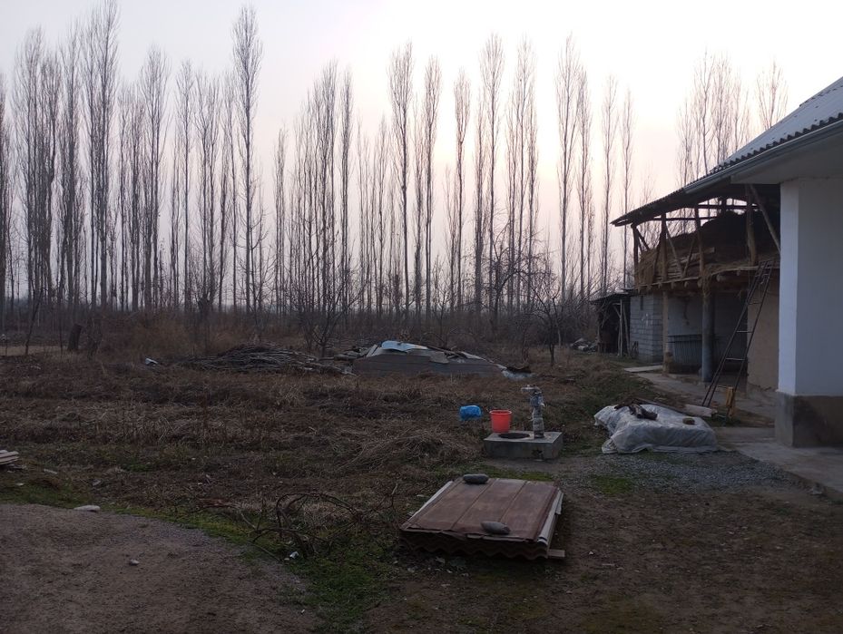 Уй сотилади 12 соток ,СОТОГЫ 8500МИНГ