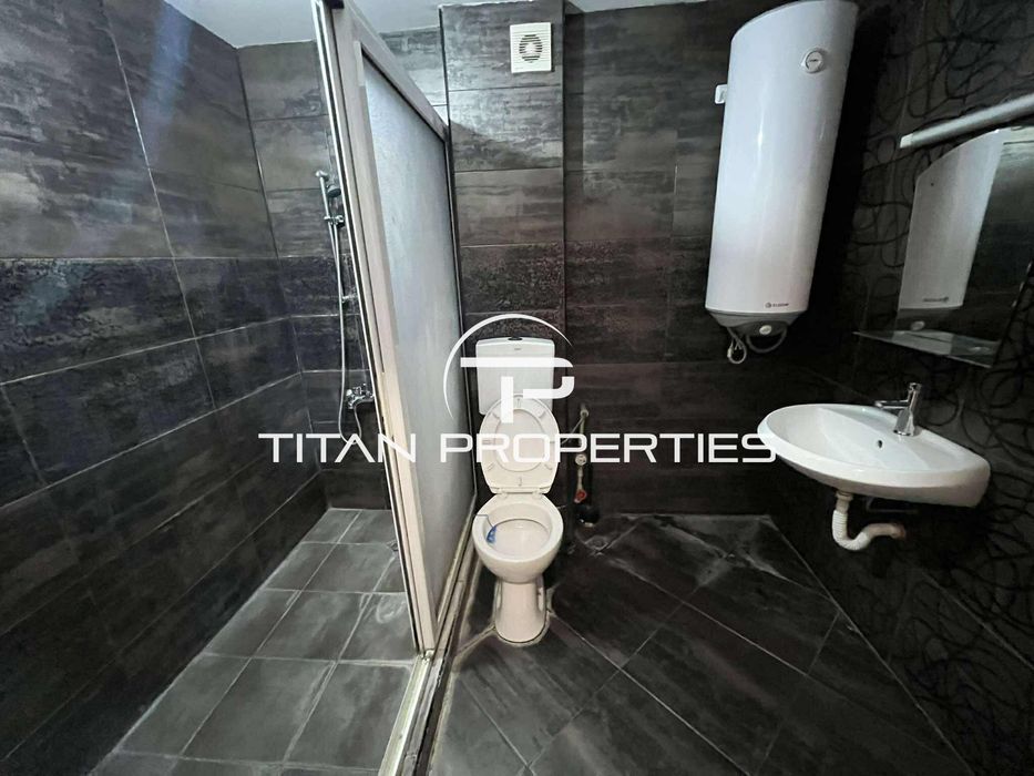 Дава се под наем Двустаен апартамент в Варна, Цветен квартал - 70 кв.м за 383 € - Снимка #5