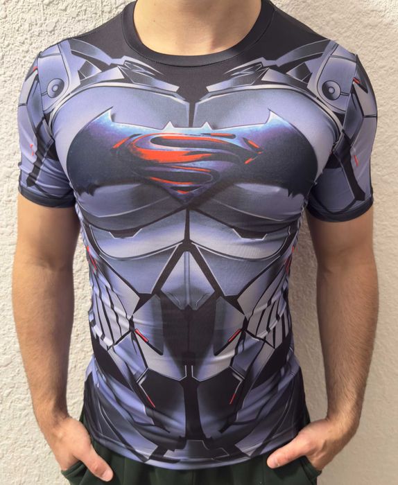 Тениски на супергерои