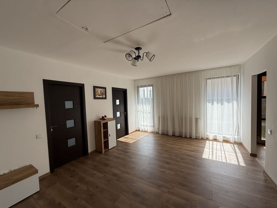 De inchiriat Casa la curte in com Vidra , Dealul Verde