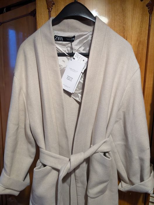 Palton nou Zara Manteco