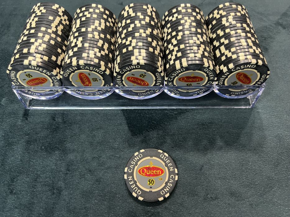 Jetoane Poker 280,000 buc model Casino Queen Bucuresti stoc Customtables.eu