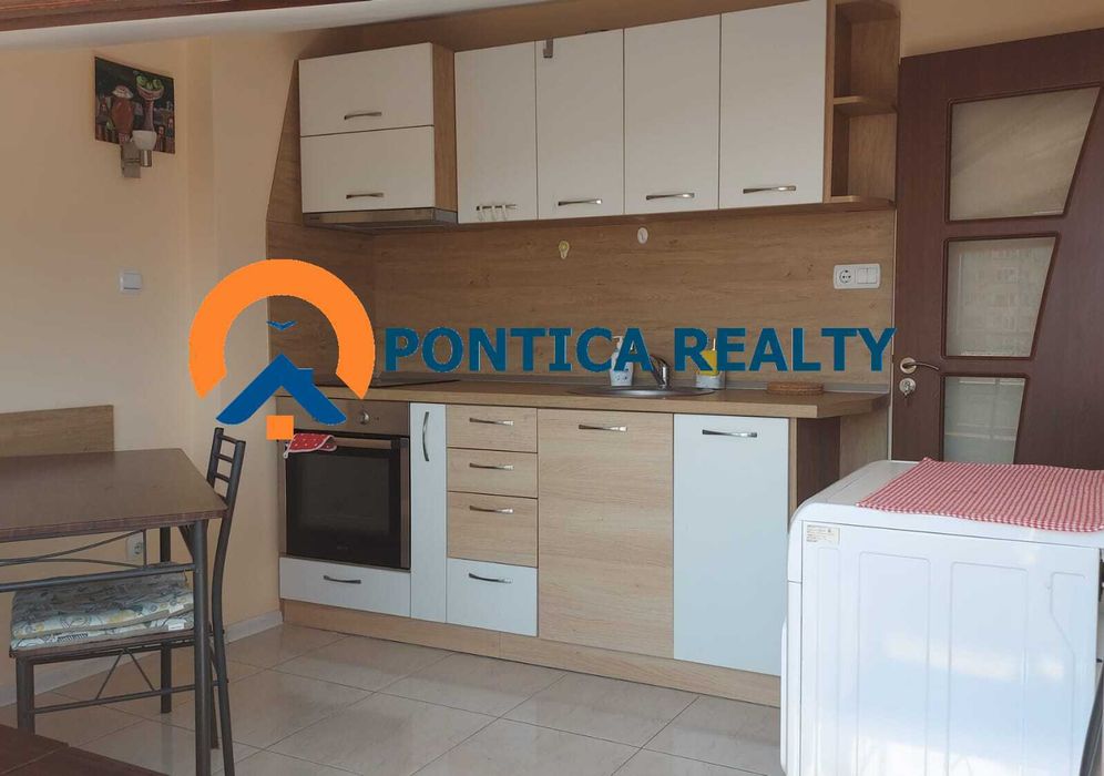 Продава се Тристаен апартамент в Бургас, Център - 60 кв.м за 1105 €/кв.м - Снимка #9