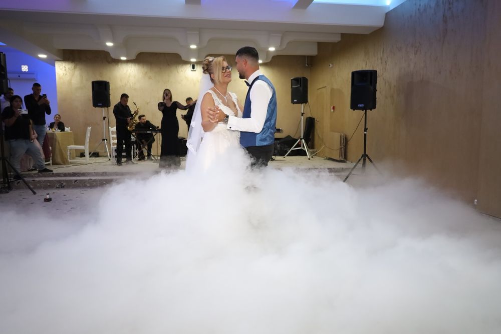 Fotograf + video pret botez cununie nunta