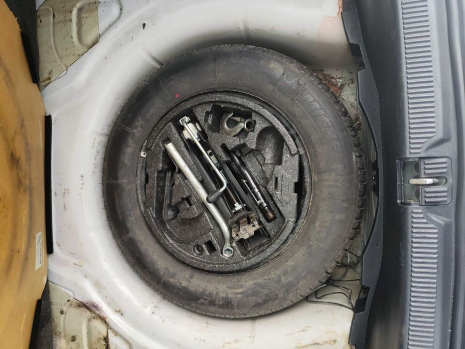 Шкода Октавия 2 фейслифт на части