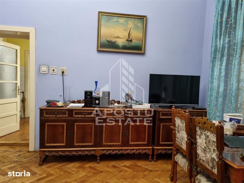 Apartament cu 4 camere de inchiriat, Ultraentral, Timisoara