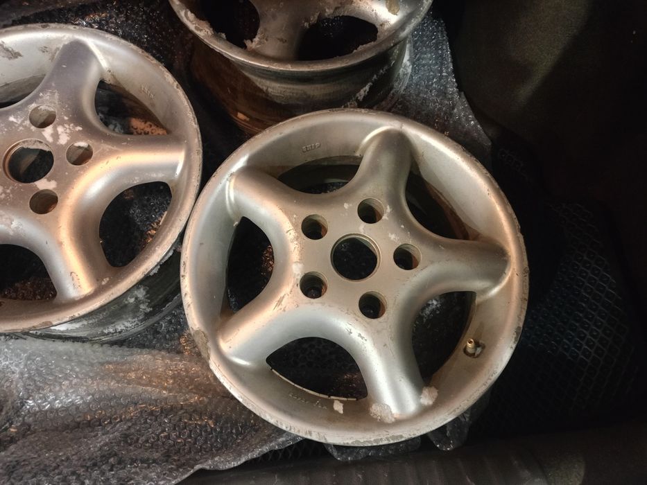 Продам диски на 15