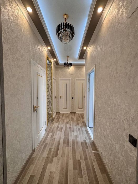 Bekobod shahar 3 mkrn. 3 xonali uy