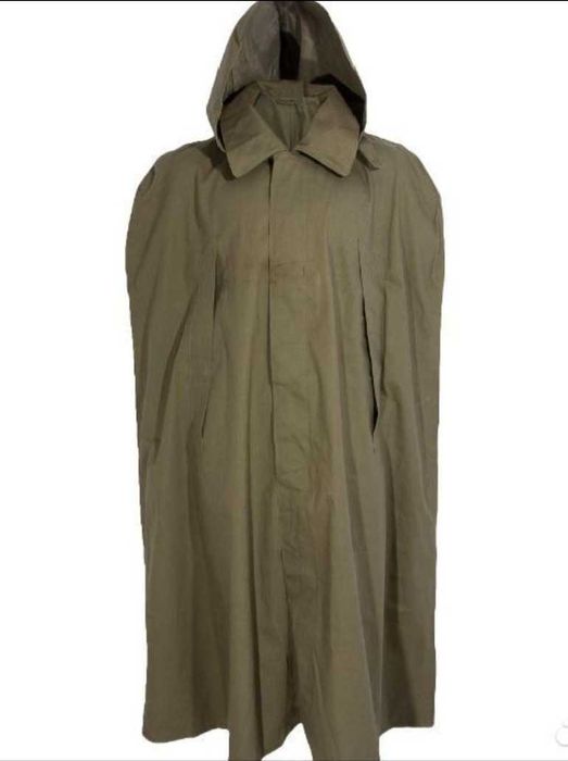 ОЗХ плащ офицерский размер 48-52- цена 8500 новый