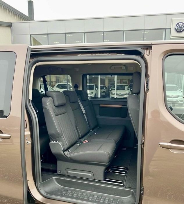 Toyota Proace ,euro 6 , RAR efectuat ,8 locuri