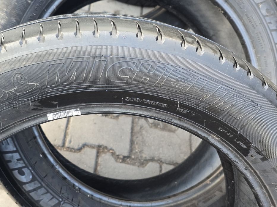 255 50 19  Michelin