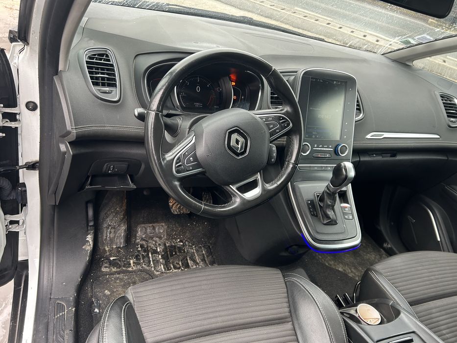 Renault grand scenic 2020/04