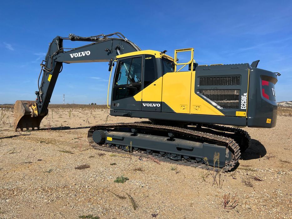 Excavator senile Volvo EC250 ENL