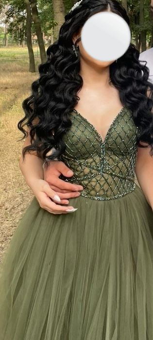 Официална Рокля             .