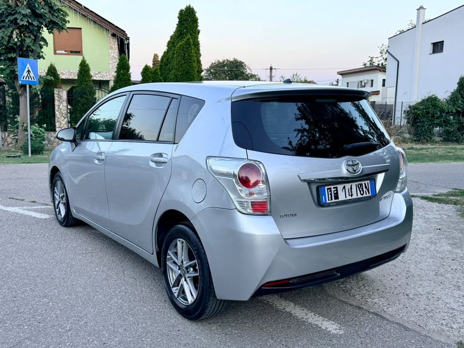 TOYOTA Verso 2016 — imagine 4