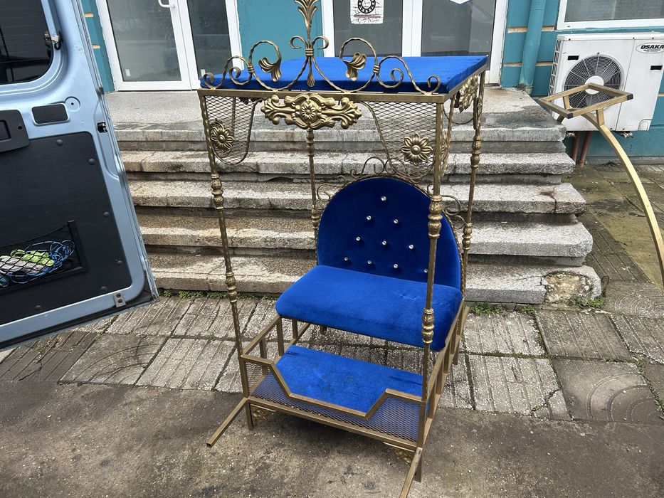 Трон за сватби за сюнет