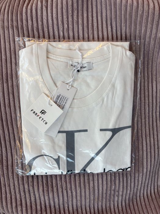 Тениска CALVIN KLEIN бяла