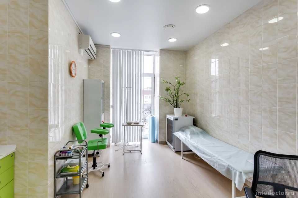 Продается нежилое помещение под мед. центр 6000м2